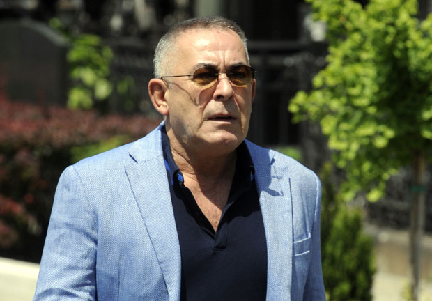 Будва пјени у судници